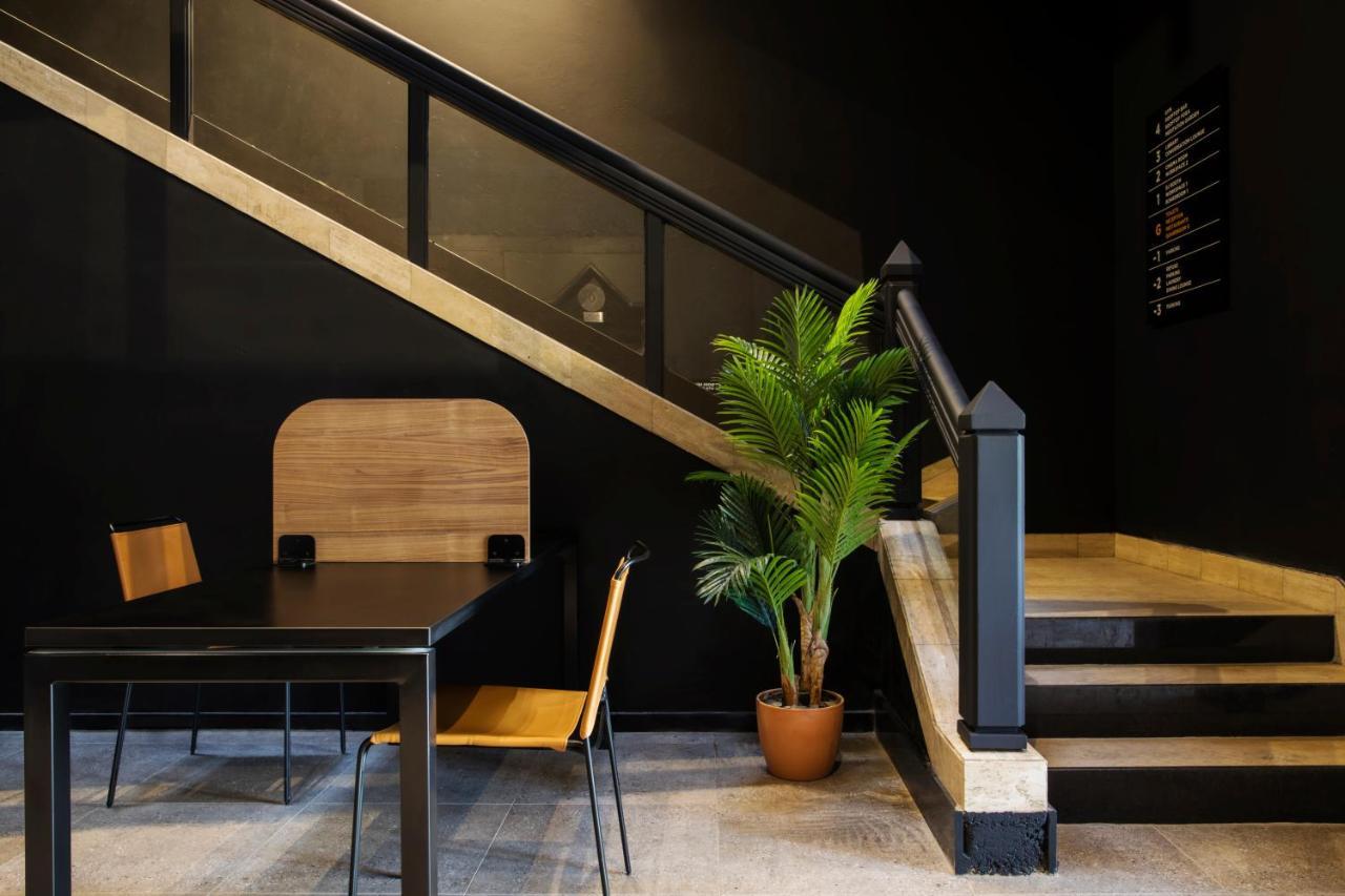 Hotel Blackbrick Sandton One